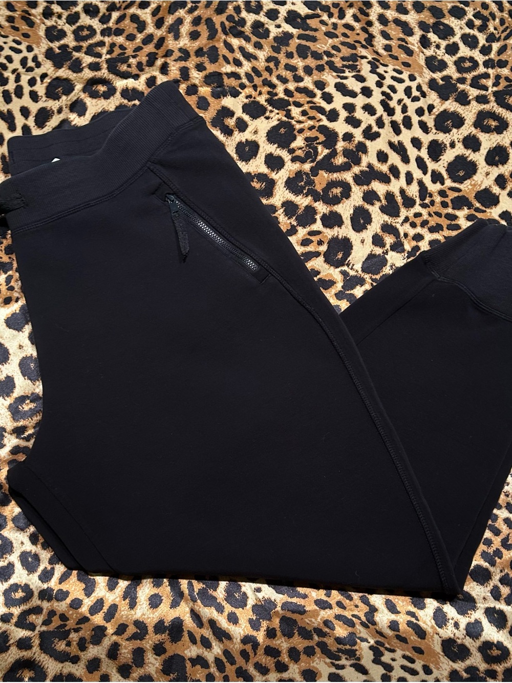 ❌SOLD❌Kirkland Signature Womens Black Active Joggers with Zip Pockets